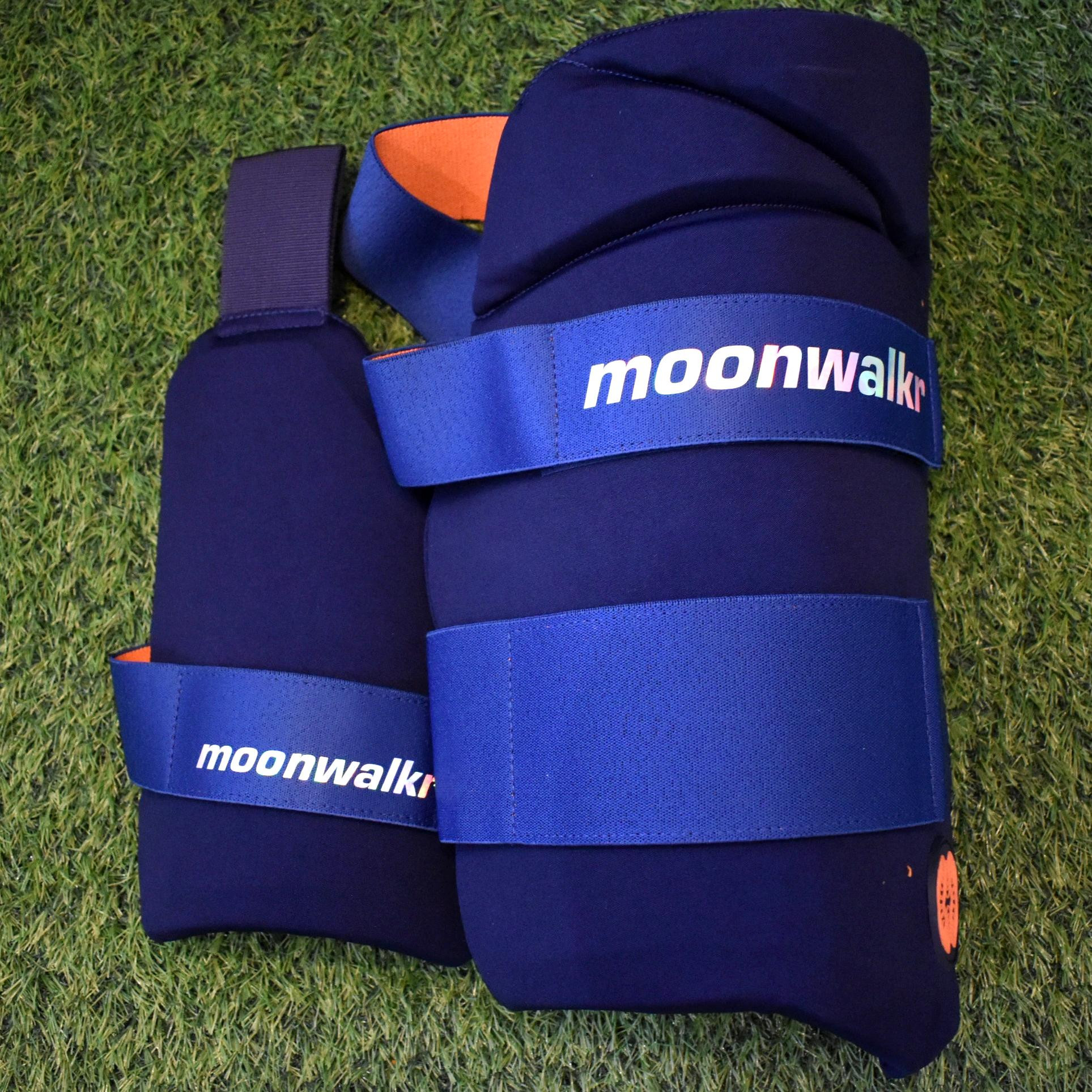 Moonwalkr Thigh guards - RH- Small
